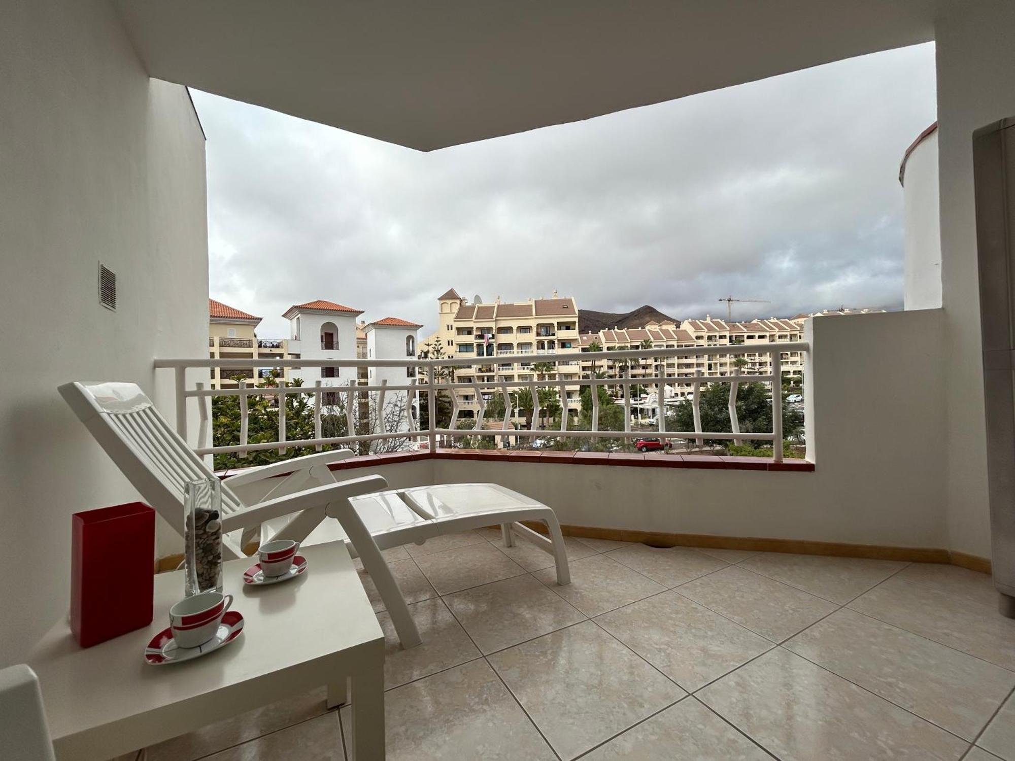 Modern Apartment, Heated Pool & 2 Terraces Los Cristianos  Esterno foto