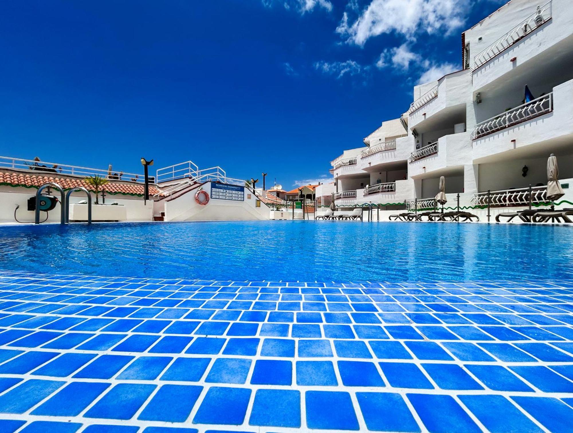 Modern Apartment, Heated Pool & 2 Terraces Los Cristianos  Esterno foto